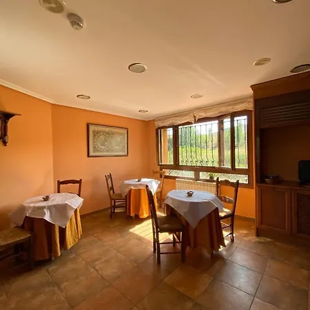 De Monzon Penzion 3*