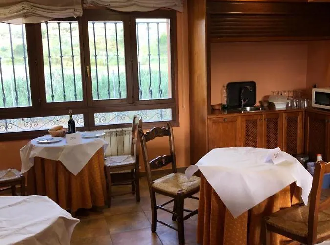 De Monzon Vendégház